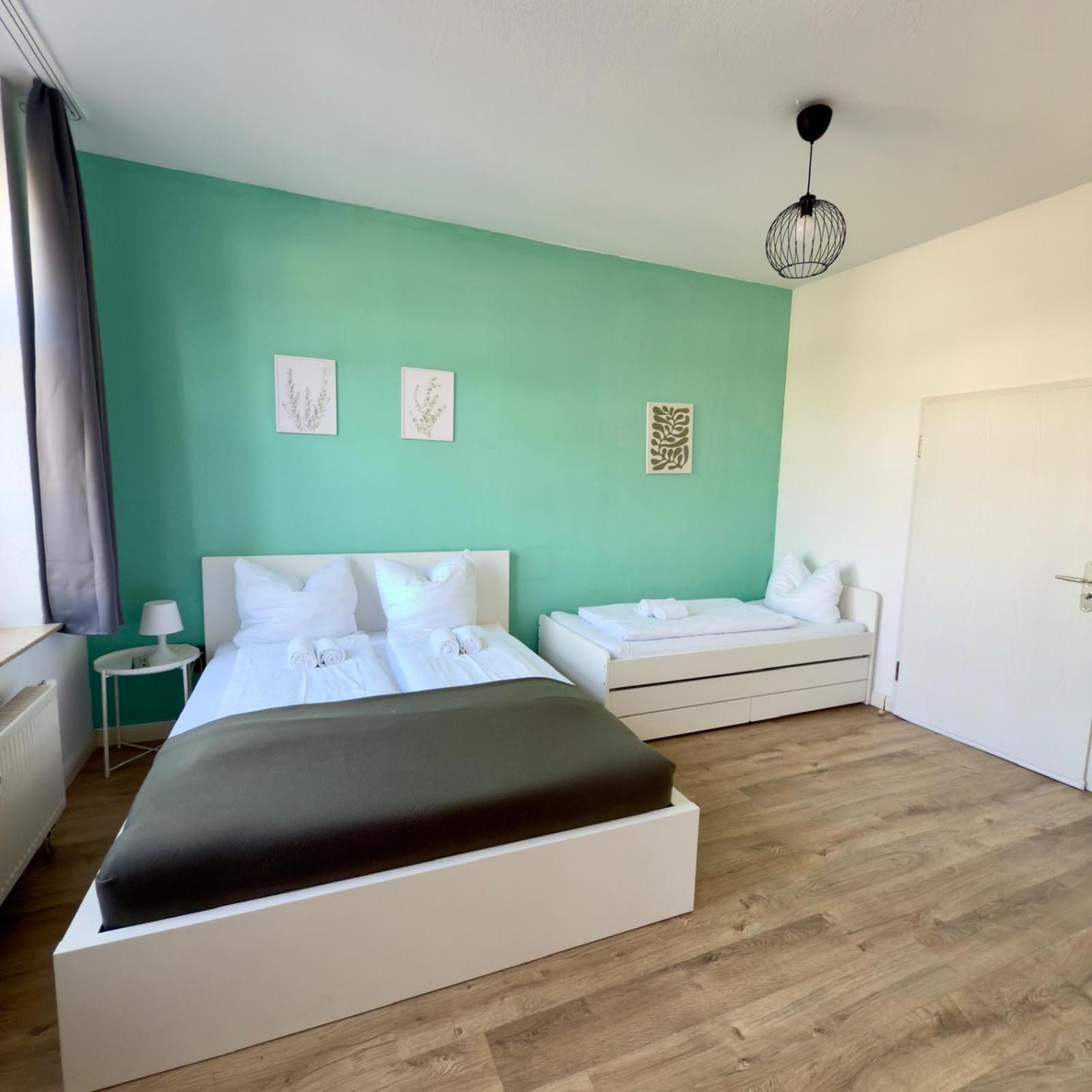 Raha Apartments - Charmantes Studio-Apartment - Hbf - Gratis Parkplatz Erfurt Buitenkant foto
